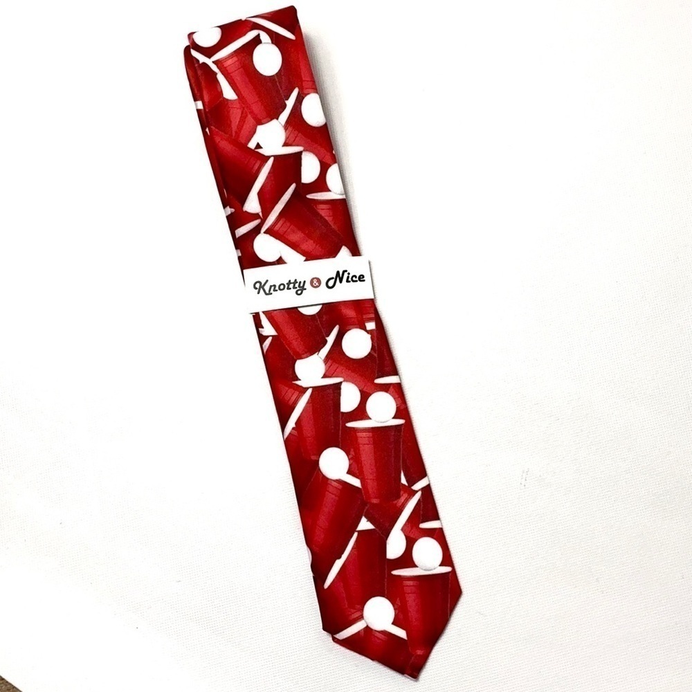 Knotty & Nice red plastic cup beer pong tie NWT